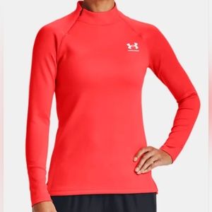 Women's Under armour Accelerate Midlayer fitted cold gear size small